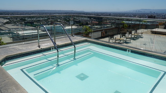 Enlarge photo 47