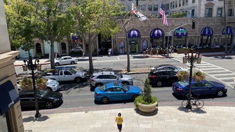 Enlarge photo 19