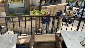 Enlarge photo 22
