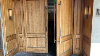 Enlarge photo 64