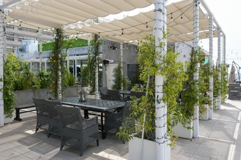 Enlarge photo 24