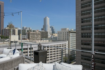 Enlarge photo 43