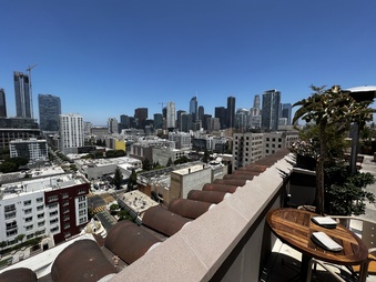 Enlarge photo 11