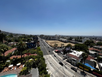 Enlarge photo 14