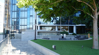 Enlarge photo 68