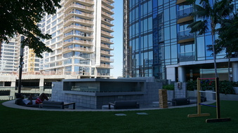 Enlarge photo 70