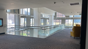 Enlarge photo 34