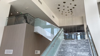 Enlarge photo 38