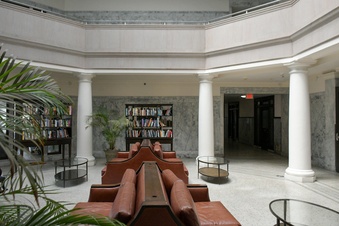 Enlarge photo 23