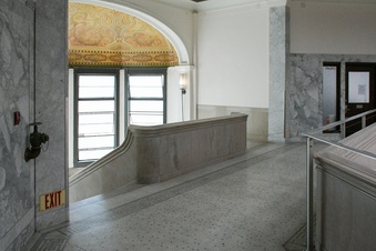 Enlarge photo 33