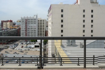 Enlarge photo 54