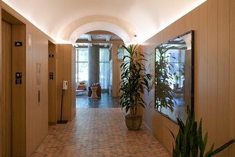 Enlarge photo 30