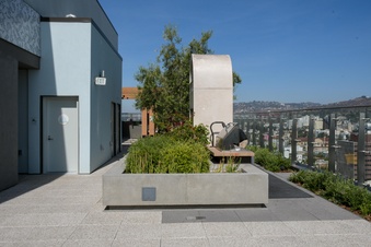 Enlarge photo 42