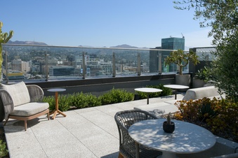 Enlarge photo 53