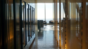Enlarge photo 49