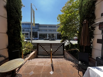 Enlarge photo 2