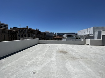 Enlarge photo 53