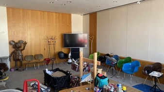 Enlarge photo 96