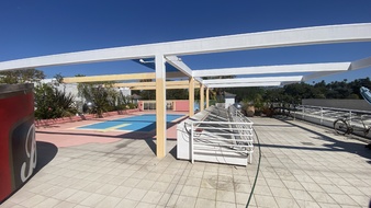 Enlarge photo 128