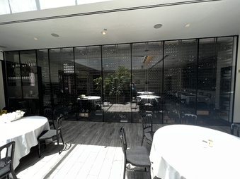 Enlarge photo 22
