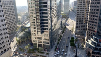 Enlarge photo 68