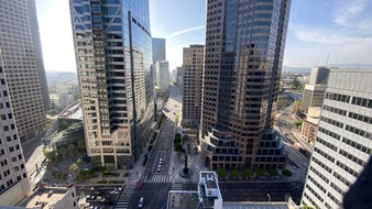 Enlarge photo 69