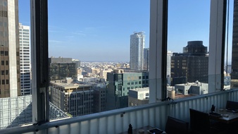 Enlarge photo 35