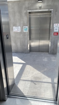 Enlarge photo 38