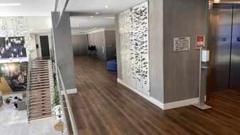 Enlarge photo 27