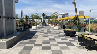 Enlarge photo 51