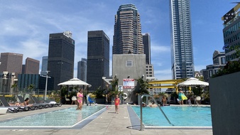 Enlarge photo 113