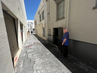 Enlarge photo 8