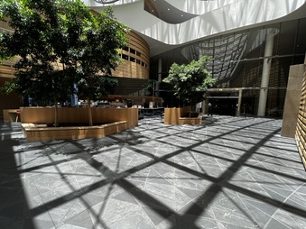 Enlarge photo 14