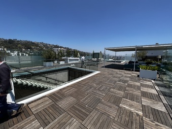 Enlarge photo 73