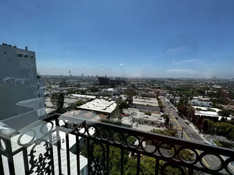 Enlarge photo 33