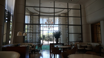 Enlarge photo 19