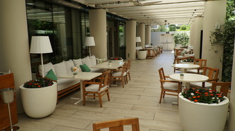 Enlarge photo 24