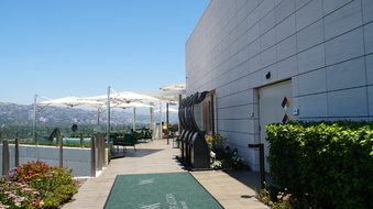 Enlarge photo 39