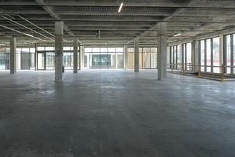 Enlarge photo 43