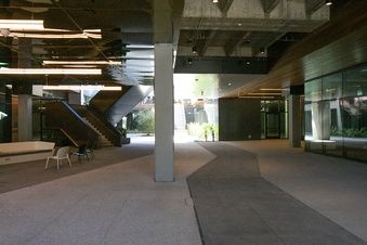 Enlarge photo 51