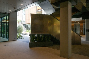 Enlarge photo 55