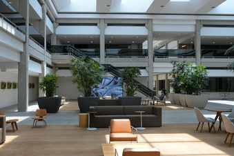 Enlarge photo 11