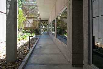 Enlarge photo 54