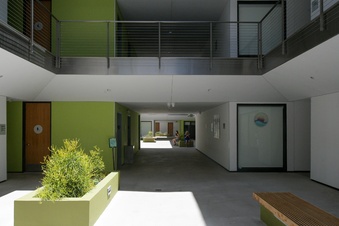 Enlarge photo 47