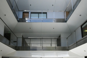 Enlarge photo 52