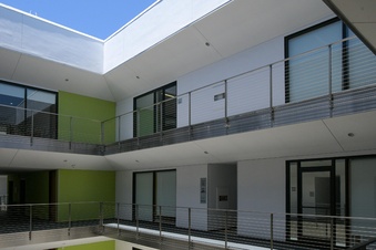 Enlarge photo 78