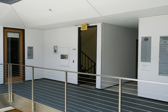 Enlarge photo 86