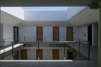 Enlarge photo 92