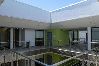 Enlarge photo 94