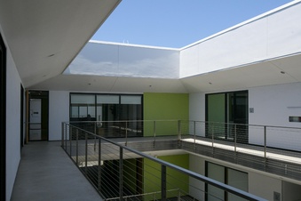 Enlarge photo 103
